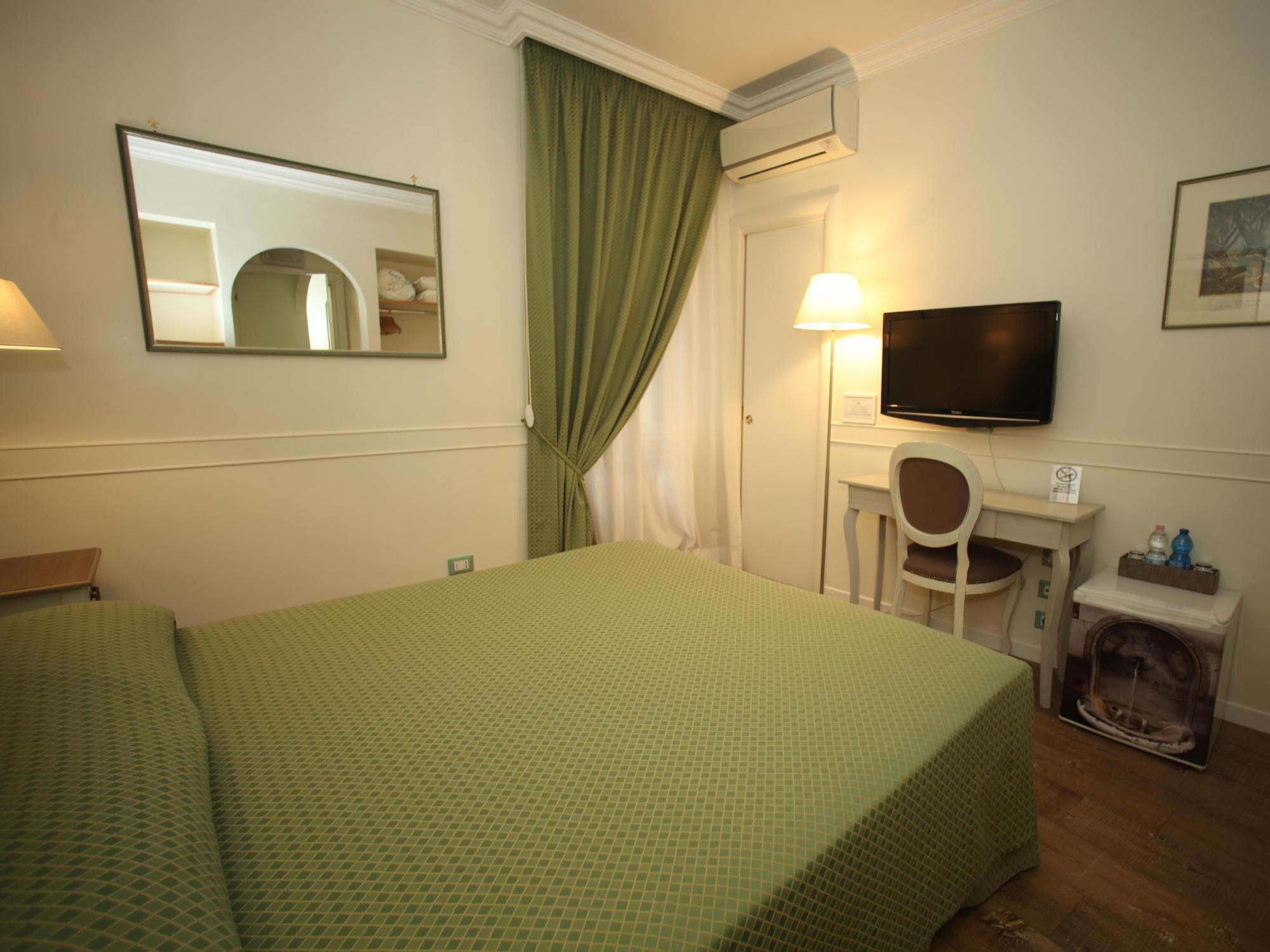 Hotel Residenza Ponte Sant'Angelo Rzym Zewnętrze zdjęcie