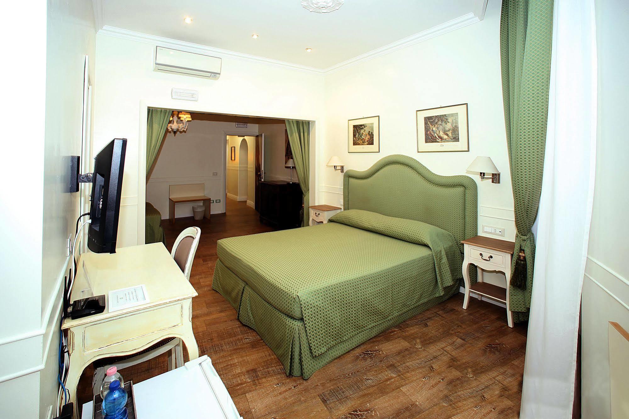 Hotel Residenza Ponte Sant'Angelo Rzym Zewnętrze zdjęcie